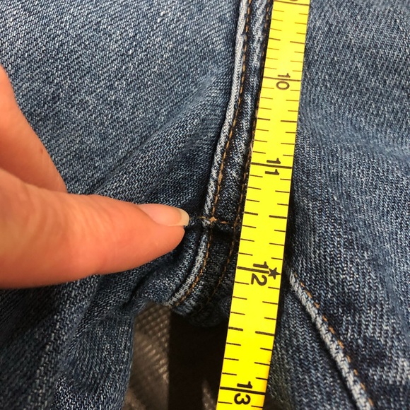 607. J Brand Julia High Rise Flare Jeans - Picture 12 of 13